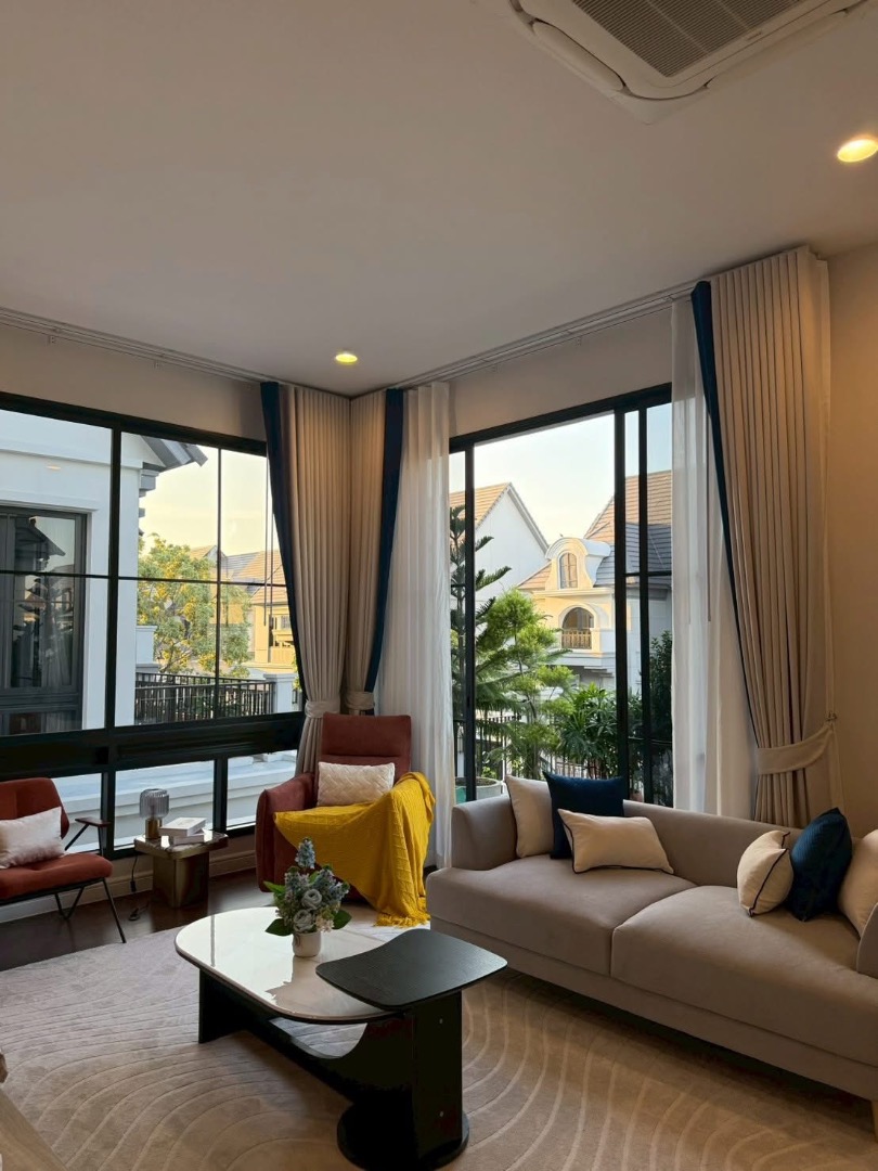 🏡 บ้านเดี่ยวแต่งครบพร้อมอยู่ ซื้อตรงกับโครงการ นาราสิริ พหล-วัชรพล 4 นอน ราคา 29.9 MB. 📞: 065-626-5636 (คุณกี้)