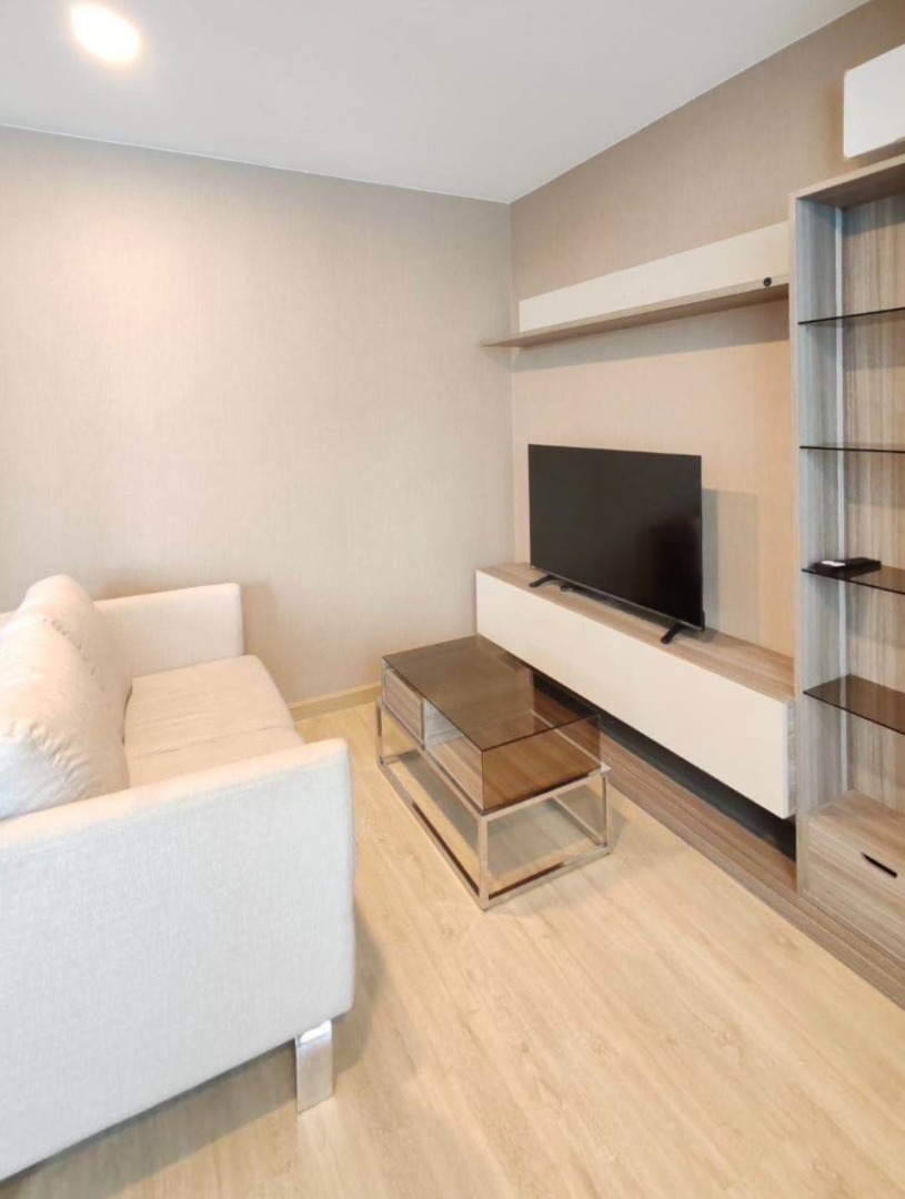 🏢 คอนโด 2 นอน ห้องมุม วิวสระ The Cube Urban Sathorn-Chan ราคาขาย 4.79 ล้านบาท 📞: 065-626-5636 (คุณกี้)