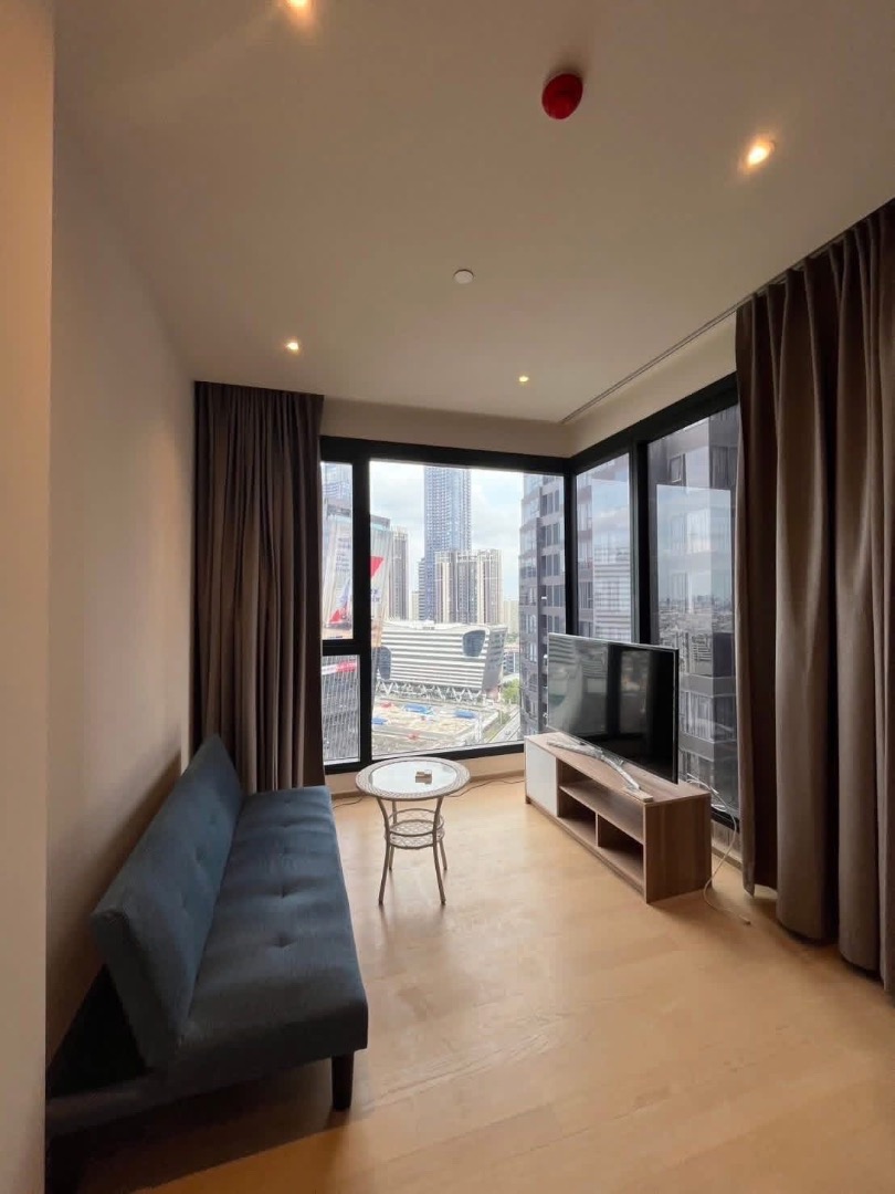 🏢 Ashton Asoke – Rama 9 | 1 นอน ขายพร้อมผู้เช่า ชั้นสูง วิวสวย ราคา 7.75 ล้านบาท 📞: 065-626-5636 (คุณกี้)