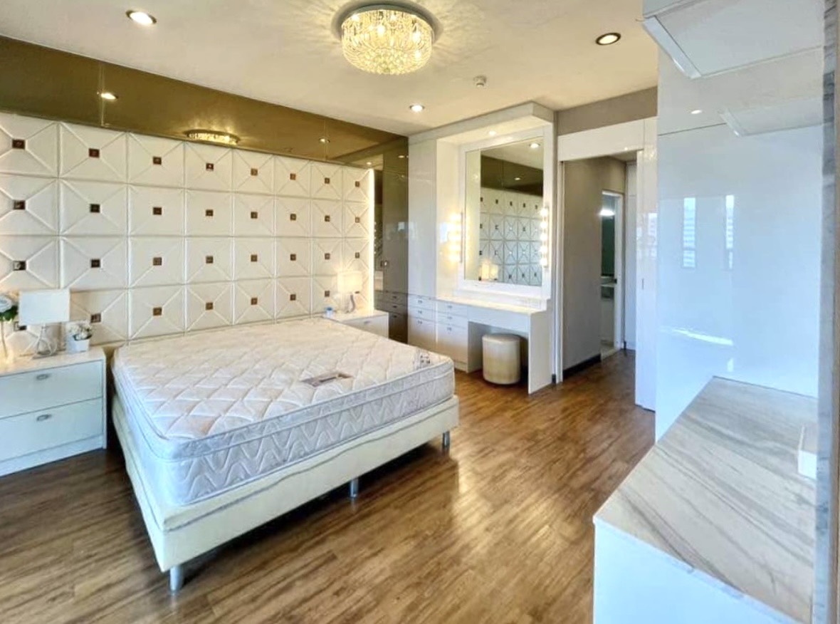 คอนโด รัชดา เทอเรส | 1BR 72.32 ตร.ม. | ห้องใหญ่ 2 ห้องน้ำ ใกล้ BTS พหล 24 ราคา 3.30 Mb.  📞: 065-626-5636 (คุณกี้)