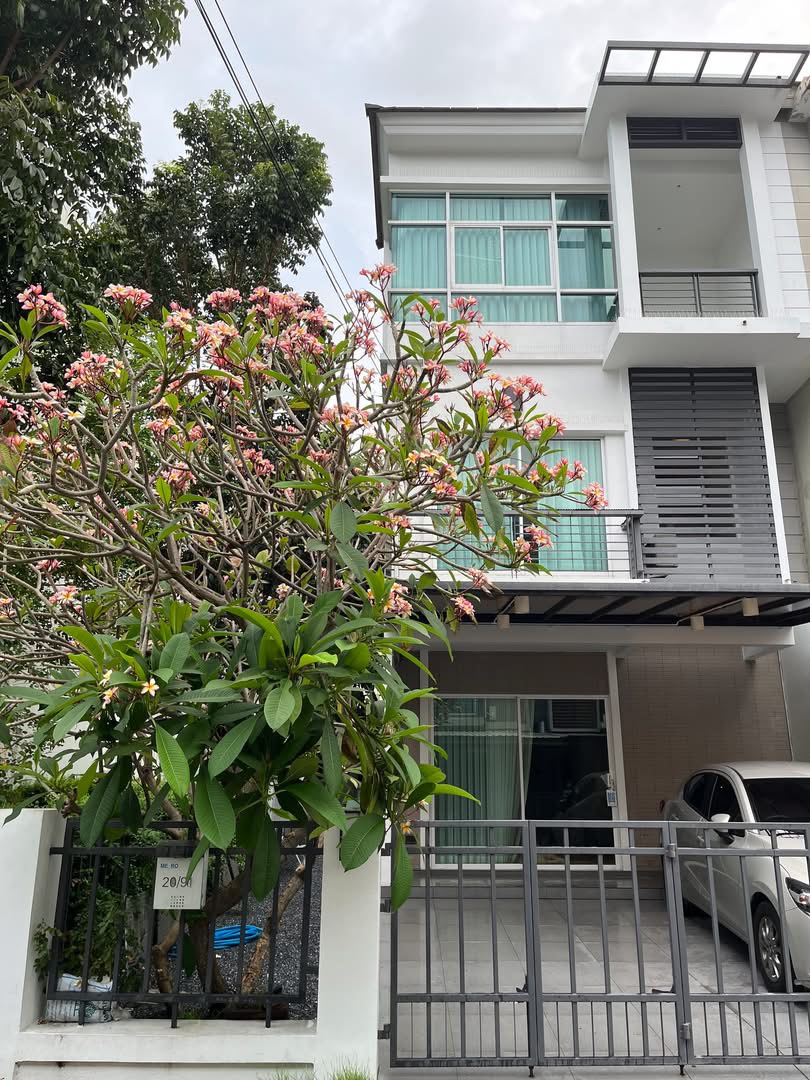 (HL)ขาย The Metro พระราม 9 ขนาด 26 Sq.w 3 bed 3 bath หลังมุม ตกแต่งใหม่พร้อมอยู่ เพียง 6.25 เท่านั้น !!!