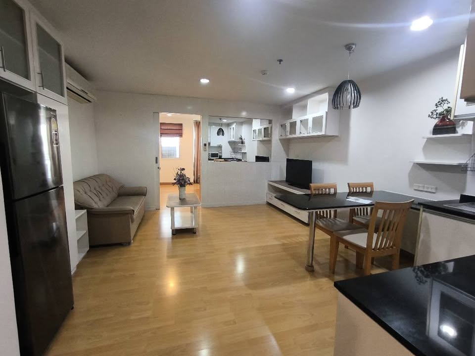 (HL)🔥ขายห้องสวยสภาพดี ทำเลหายาก🔥Serene Place Sukhumvit 24 (1 ห้องนอน 1 ห้องน้ำ, 49 ตร.ม.) เพียง 5.3 MB เท่านั้น!! Tel.0922635410 เอิร์ธ