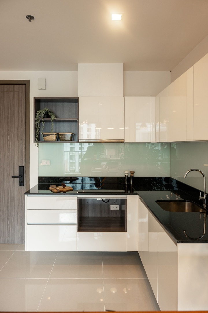 ✨ 6.09 ล้าน ได้ 2 Bed 2 Bath ห้องใหญ่ 65.91 ตร.ม. ใกล้ MRT สุทธิสาร 📲 𝟎𝟔𝟒-𝟕𝟗𝟒𝟒𝟐𝟔𝟑(คุณน้ำ) 