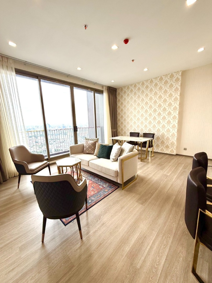 (HL)คอนโดหรู ทำเลเจริญกรุง–สาทร เฟอร์ครบที่  Rhythm Charoenkrung Pavillion